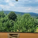 W Nowicy Nyaraló