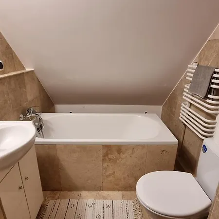 Casa de Férias Domek w górach z jacuzzi, balią i basenem *