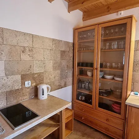 Domek w górach z jacuzzi, balią i basenem Casa de Férias *