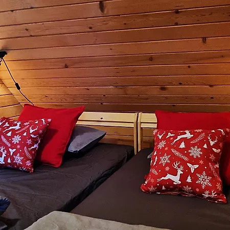 Domek w górach z jacuzzi, balią i basenem Casa de Férias *