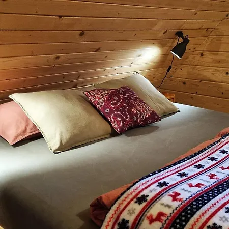 Domek w górach z jacuzzi, balią i basenem Nowica