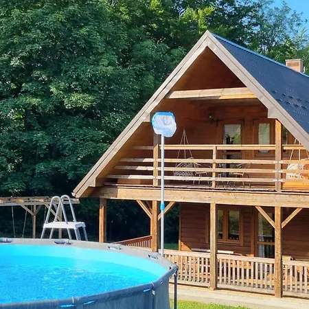 Domek w górach z jacuzzi, balią i basenem * Nowica