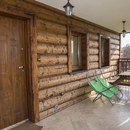 W Gorach Z Jacuzzi, Balia I Basenem * Nowica