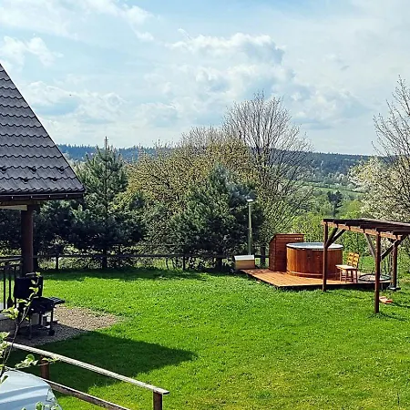 Casa de Férias Domek w górach z jacuzzi, balią i basenem Nowica